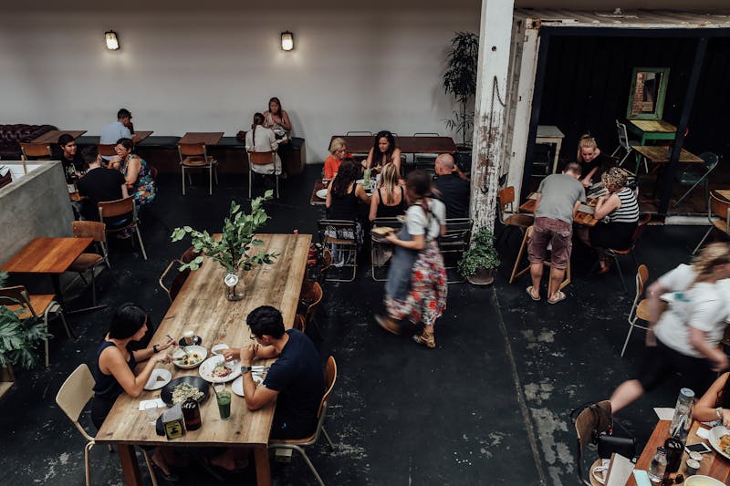 Weekend pizza night event at Dewey's pizza